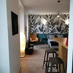 Appartement Jungle - - Netflix